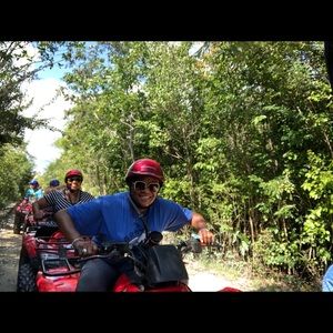 Meet your Posher, Broadus